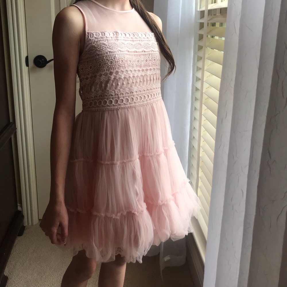 Forever 21 Girls Baby pink Dress size 9/10
